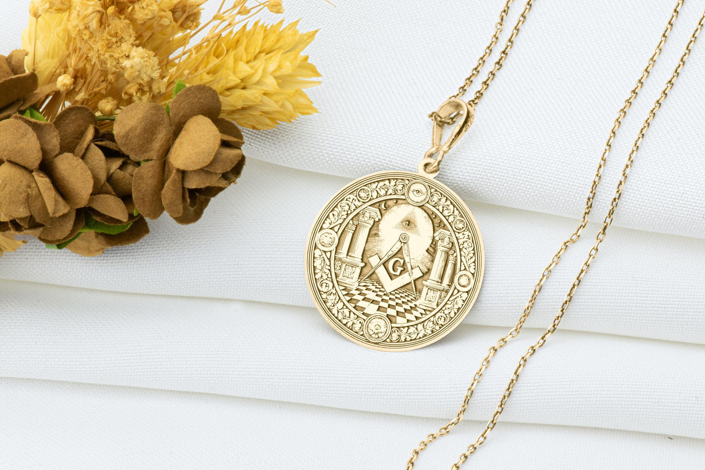 All-Seeing Eye Pendant: Freemason Masonic Necklace