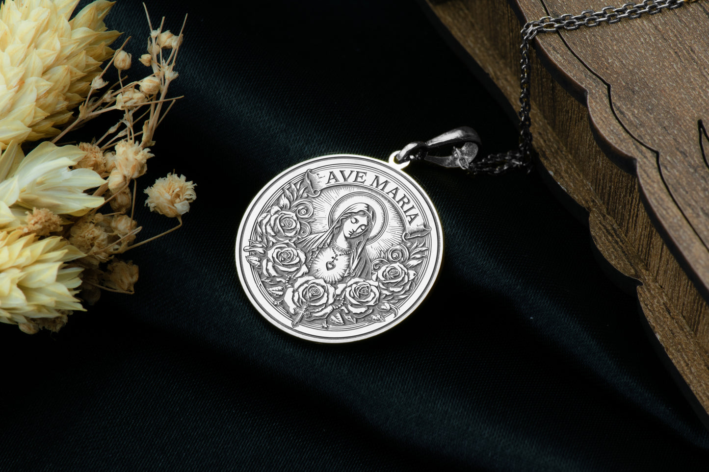 Ave Maria Pendant