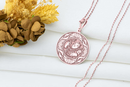 Memento Vivere Pendant Necklace