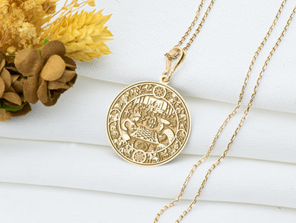 Baldwin & Saladin Pendant, Chess Duel Necklace