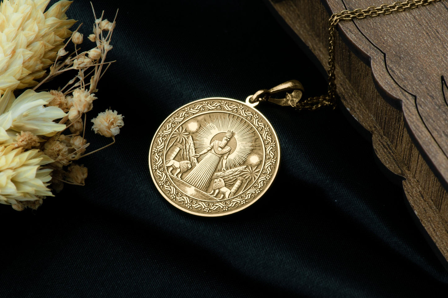 Utu Pendant: Sumerian Sun God Necklace, Celtic Tree Amulet, Truth Talisman, Shamash Charm