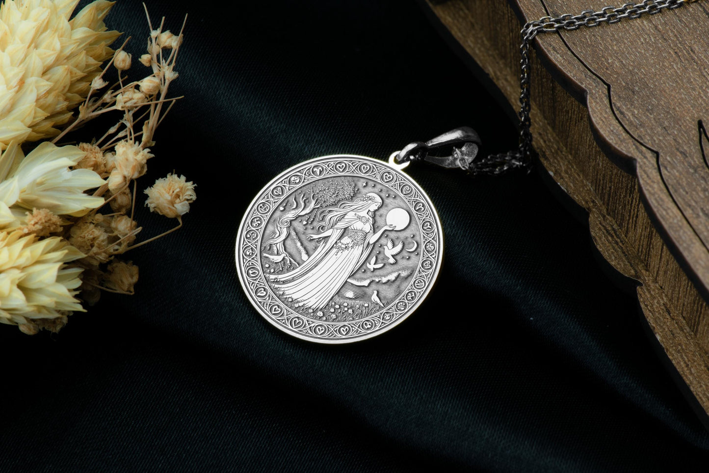 Sjöfn Pendant: Norse Love Goddess Necklace, Sacred Heart Charm, Ancient Harmony Talisman