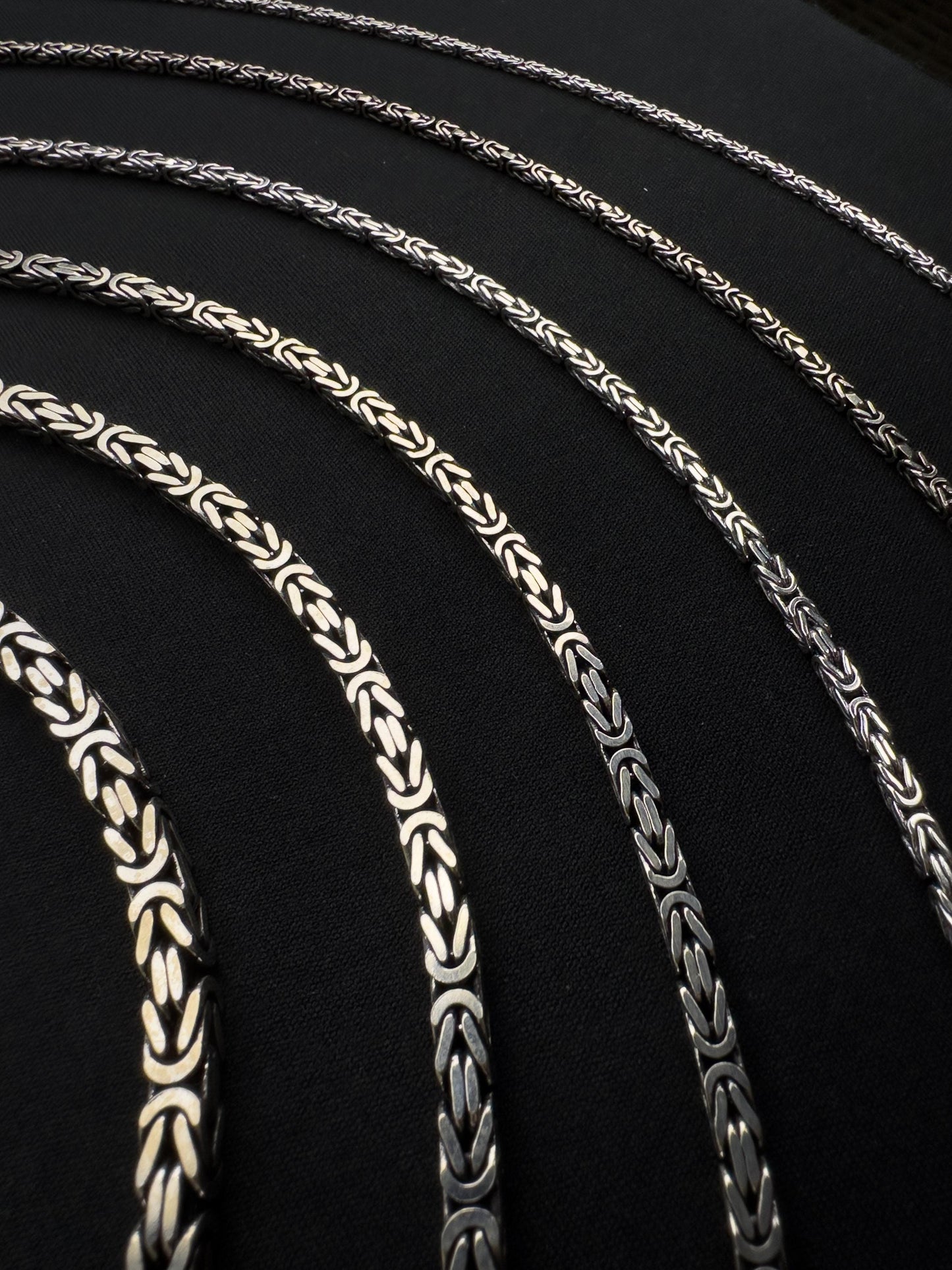 Byzantine Square Chain: Silver King Necklace 2mm