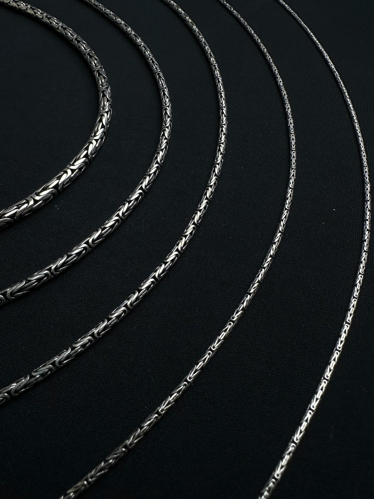 Byzantine Round Chain 2mm