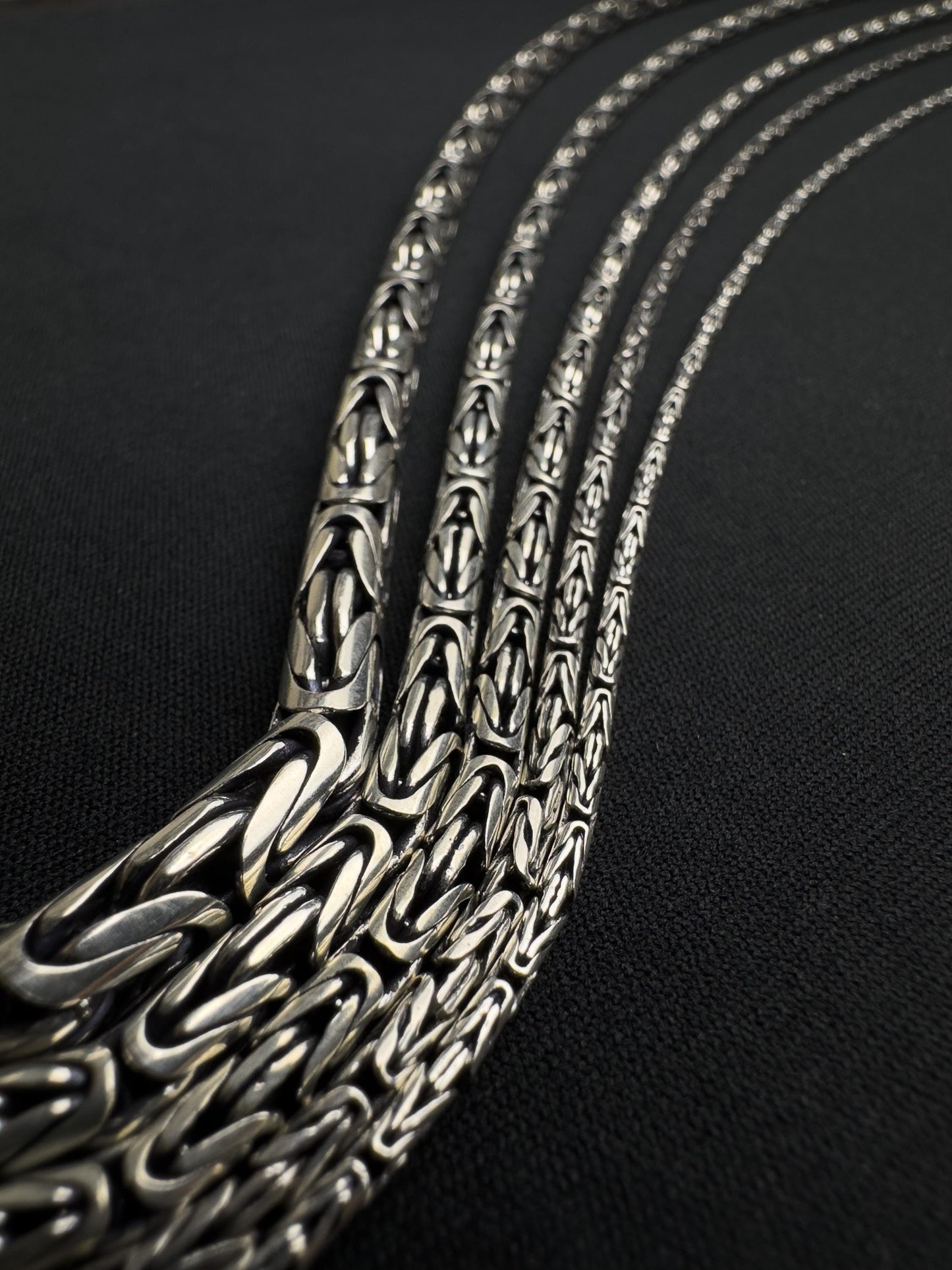 Byzantine Round Chain 2mm