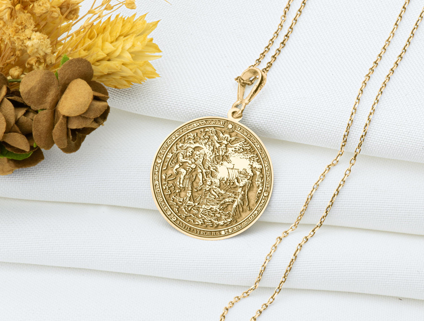 Aeneis by Vergilius Pendant Necklace