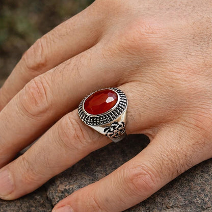 Motif Edges Silver Men Ring: Geometric Statement Ring with Bold Masculine Design