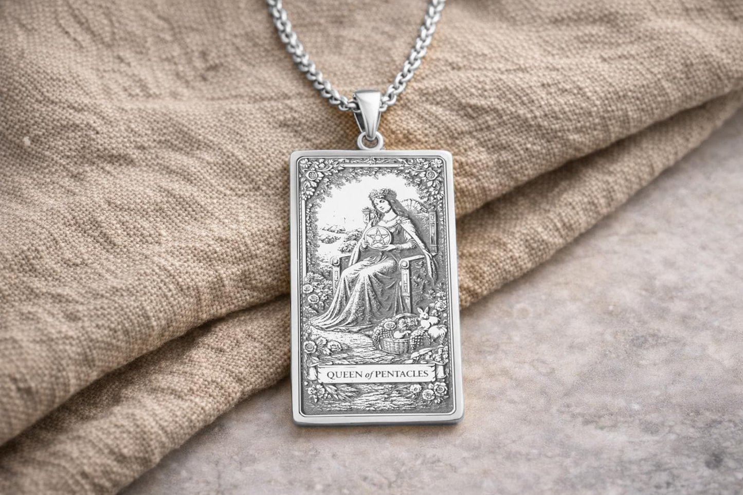 Queen of Pentacles Tarot Pendant Necklace: Symbol of Abundance, Nurturing Strength, and Earthly Balance