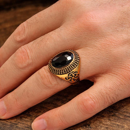 Motif Edges Silver Men Ring: Geometric Statement Ring with Bold Masculine Design