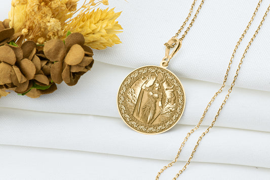 Inanna Pendant